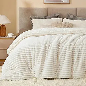 BEDELITE Fleece Queen Comforter Set -Super Soft & Warm Fluffy Cream White Bedding, Luxury Fuzzy Heavy Bed Set for Winter with 2 Pillow Cases